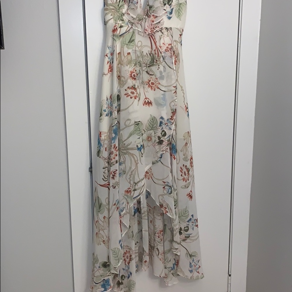 Pretty spring dress - Picture 2 of 4